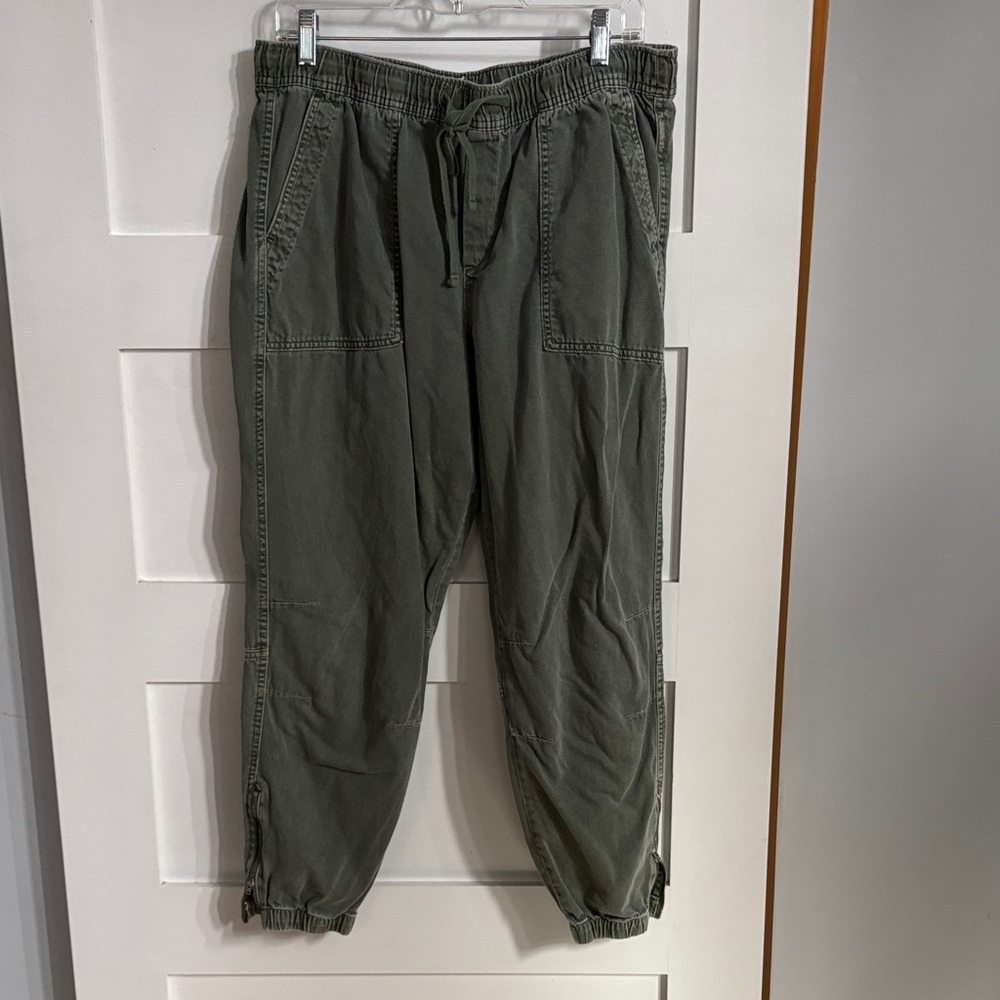 Women’s Olive Green Jogger Pants
